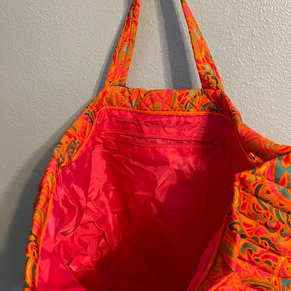 Quilted Lined Tote Bag - Picture 2 of 2